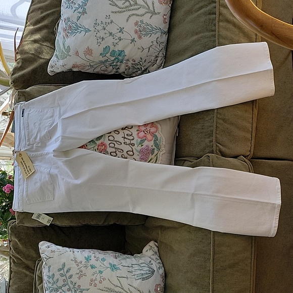 Luckybrand Low rise Bootcut Jeans - Picture 2 of 10